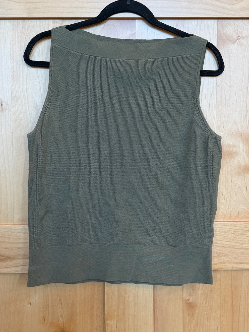 Banana Republic Factory Boat Neck Sleeveless Sweater, Olive Green, L